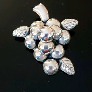 Vintage Mexico Silver Grape Bunch Broach